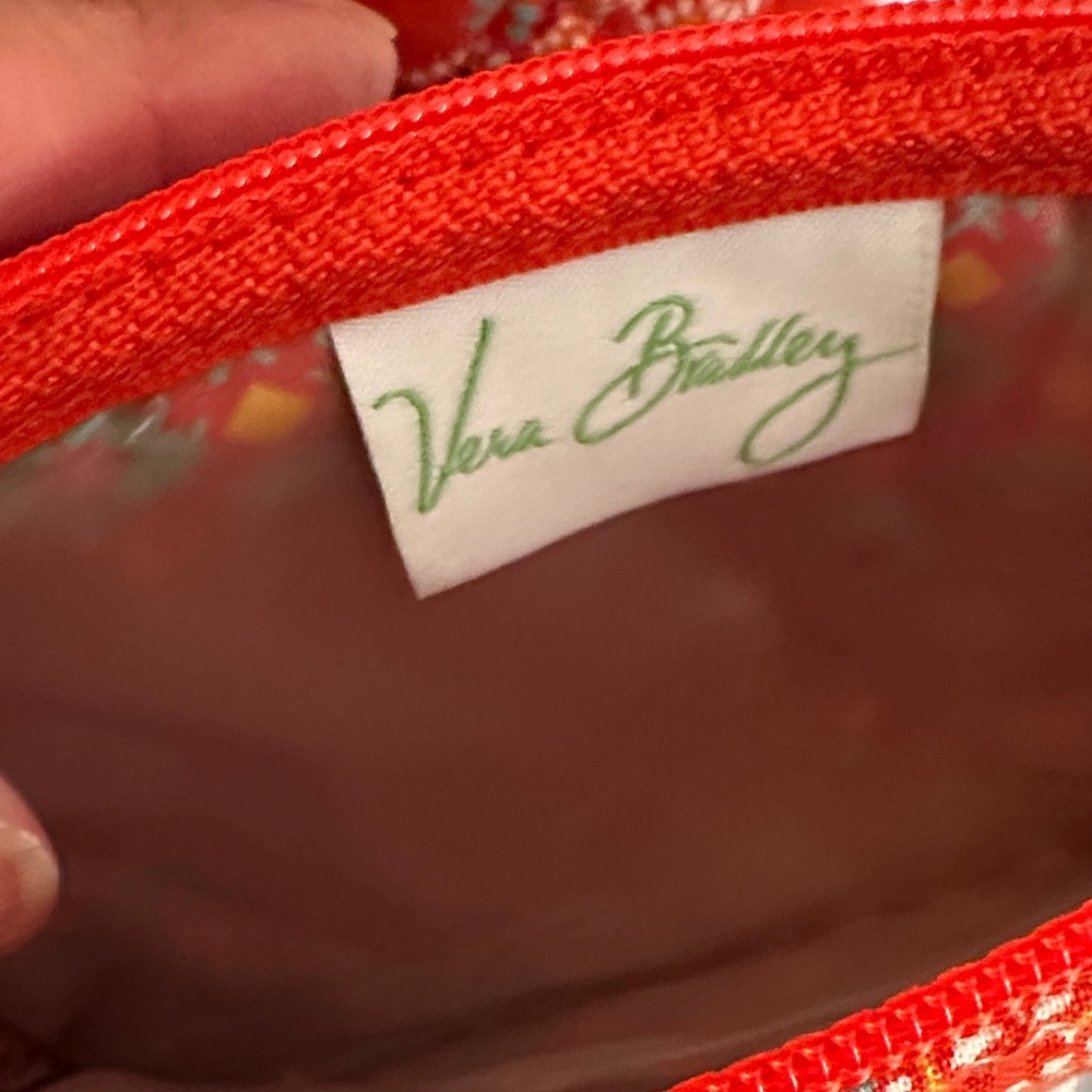 NWT never used - Vera Bradley Paprika pattern small  Cosmetic Bag - Picture 3 of 5